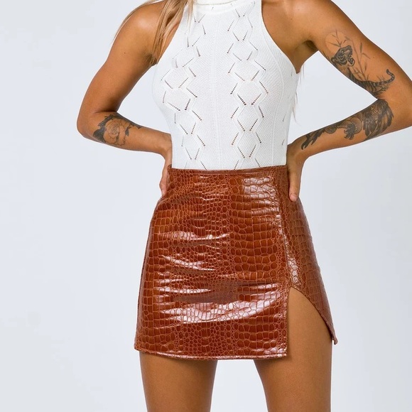 Motel rocks brown croc skirt - Picture 2 of 7